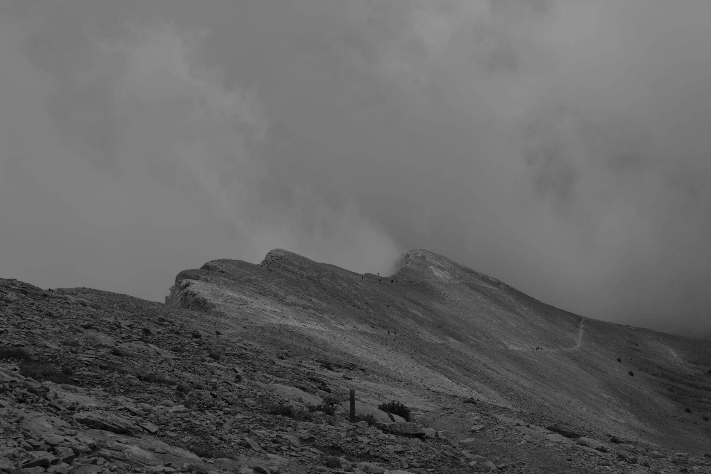 Clouds setting in and engulfing Skala Peak